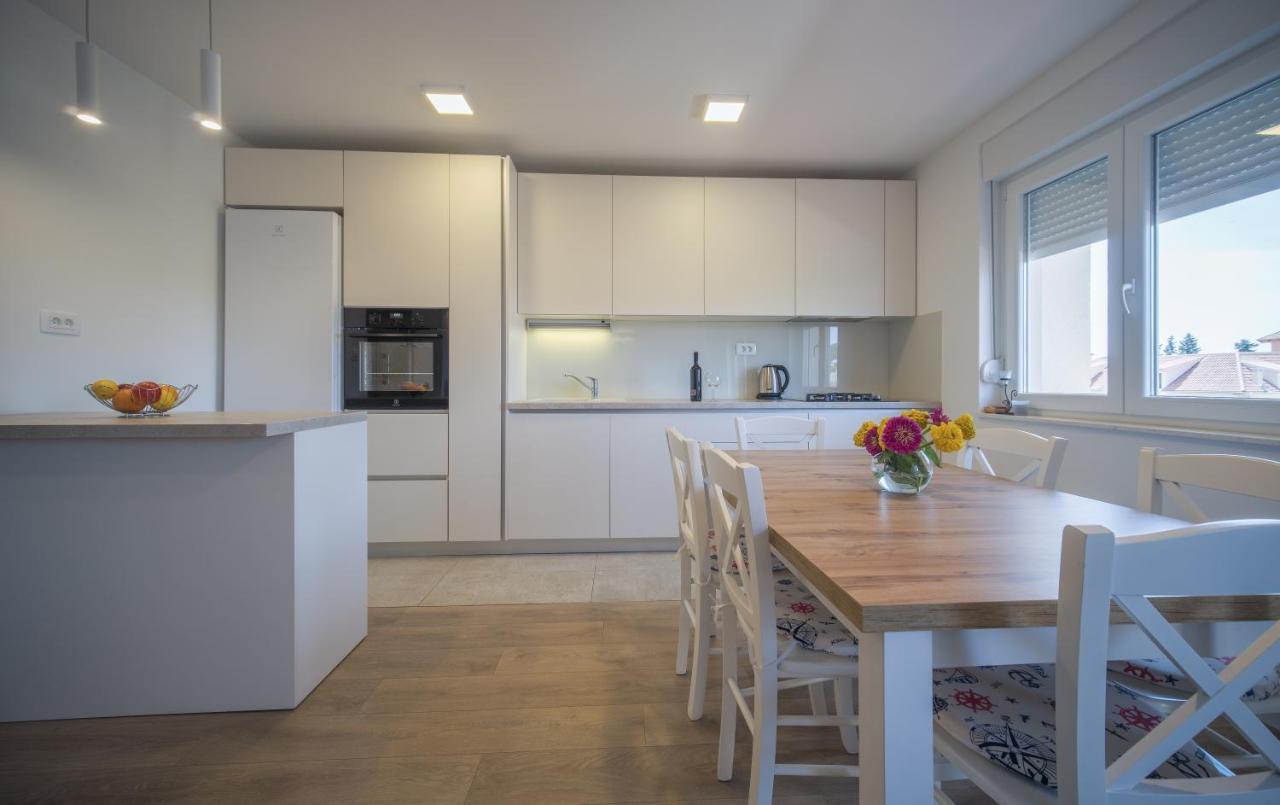 Saltare Solis Apartment